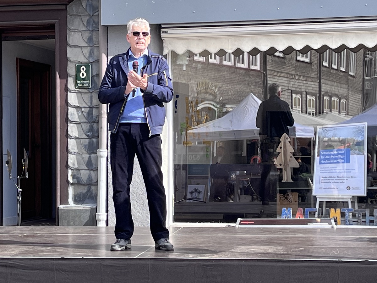 klaus dieter voss stellt die Chancen von buergerenergie vor: gemeinsam erneuerbare energien nutzen in bürgerhand